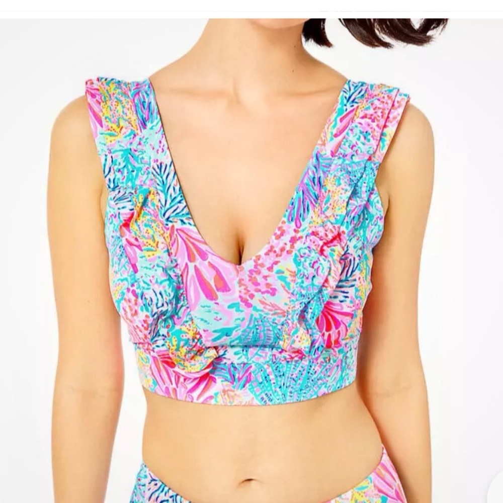 NWOT SET Lilly Pulitzer Weekender UPF
50+ Multi Splashdance - Picture 2 of 5